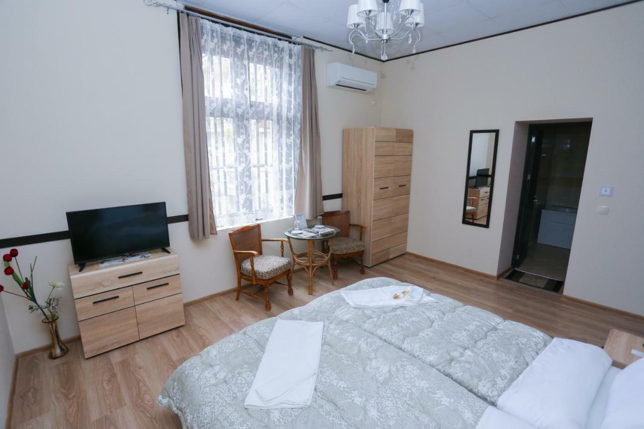 Guest House Marrakech Gabrovo Esterno foto